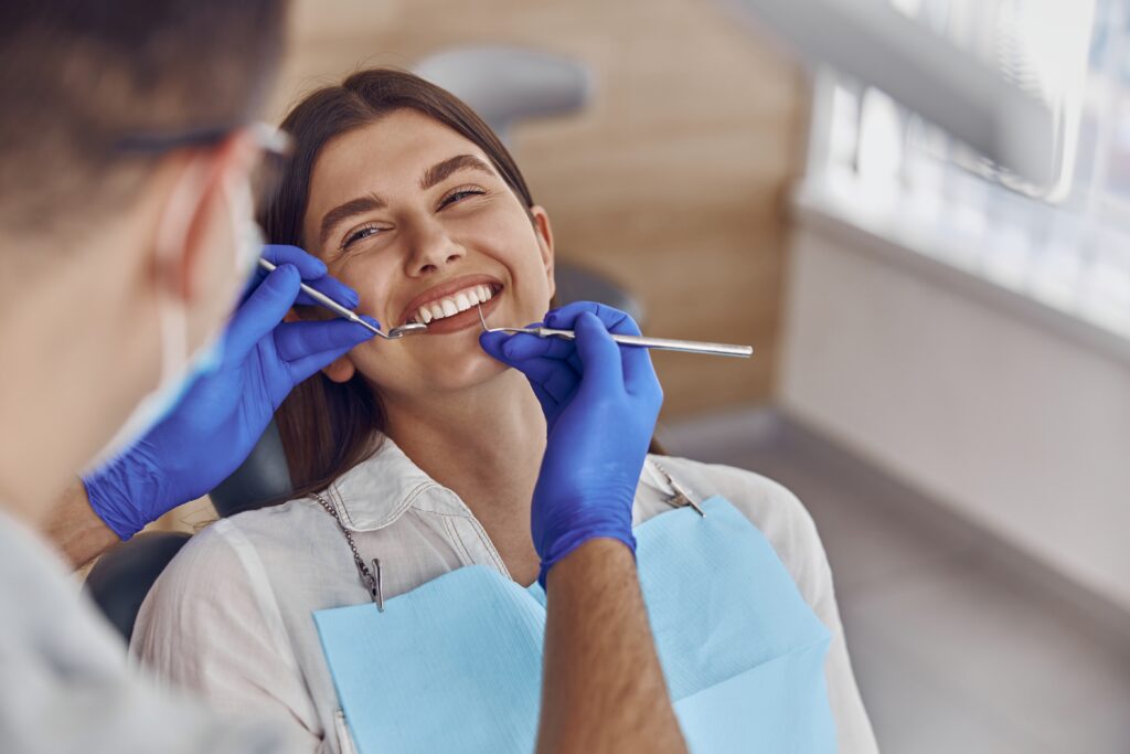 Dental Crowns in Dundee, MI: From First Steps to a Lasting, Comfortable Smile